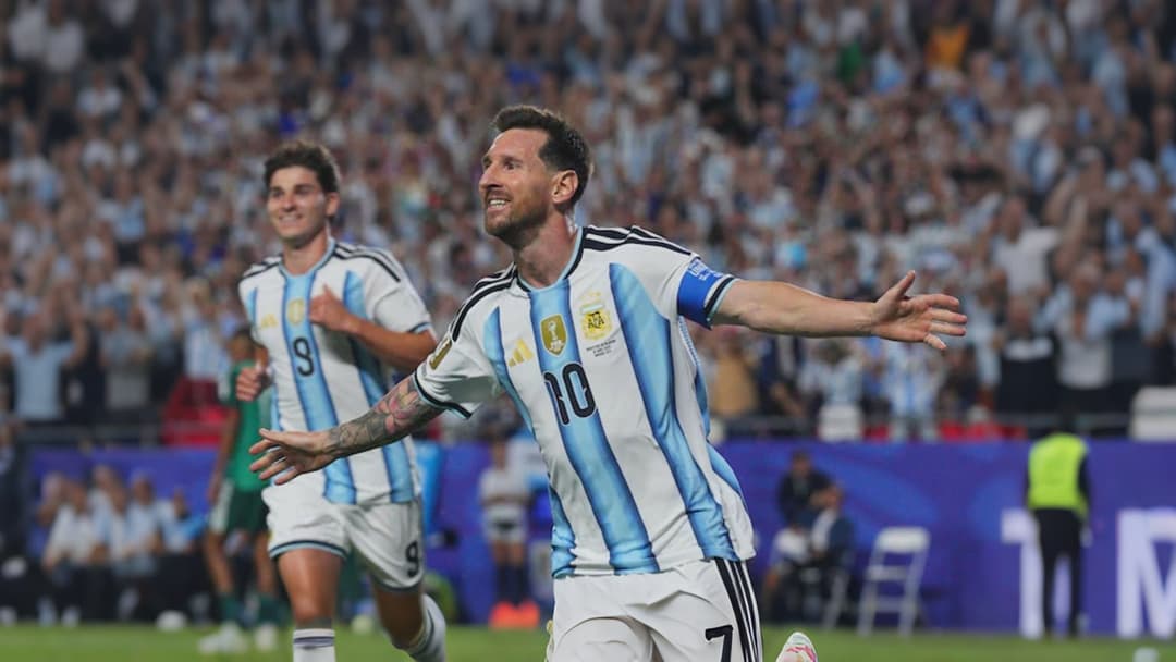 Lionel Messi celebrates after scoring during Argentina's 3-0 victory over Algeria at the 2026 FIFA World Cup.