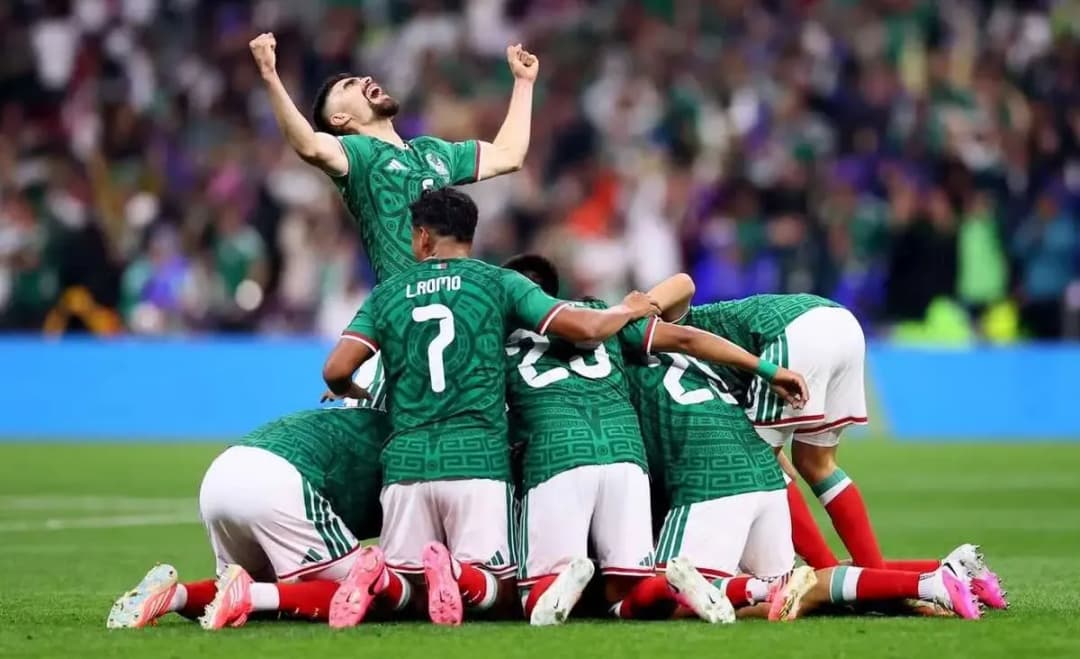 Mexico beat Ecuador to reach last 16 at World Cup 2026