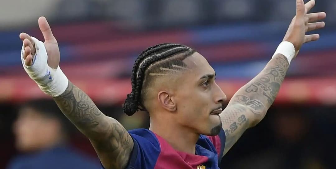 Raphinha's penalty record for Barcelona stays perfect