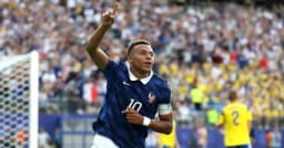 Messi and Mbappe chase Fontaine's 13-goal World Cup mark