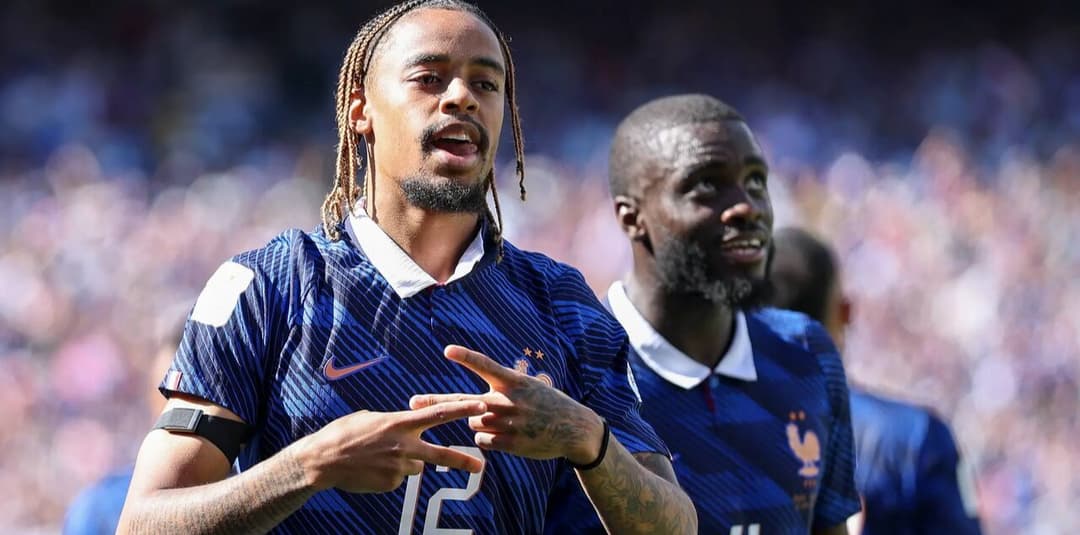 PSG set €170m asking price for Barcola