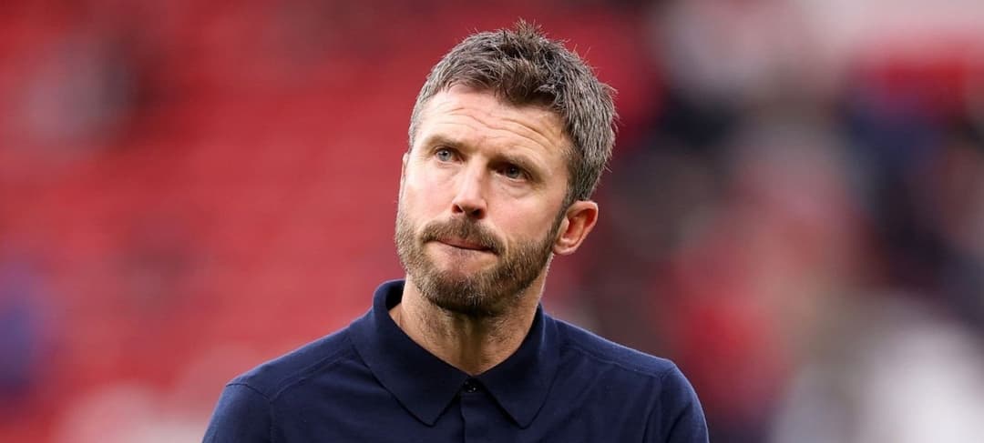United keep faith in Carrick despite poor start