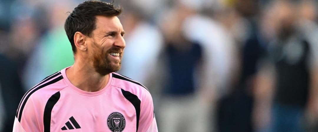 Messi reaches 75 direct free-kick goals