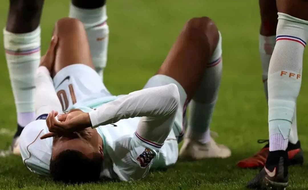 Real Madrid angered by France handling of Mbappe injury