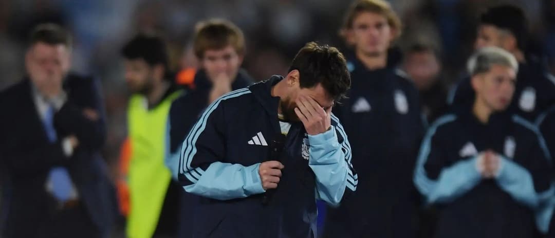 Messi bids emotional farewell to Argentina fans